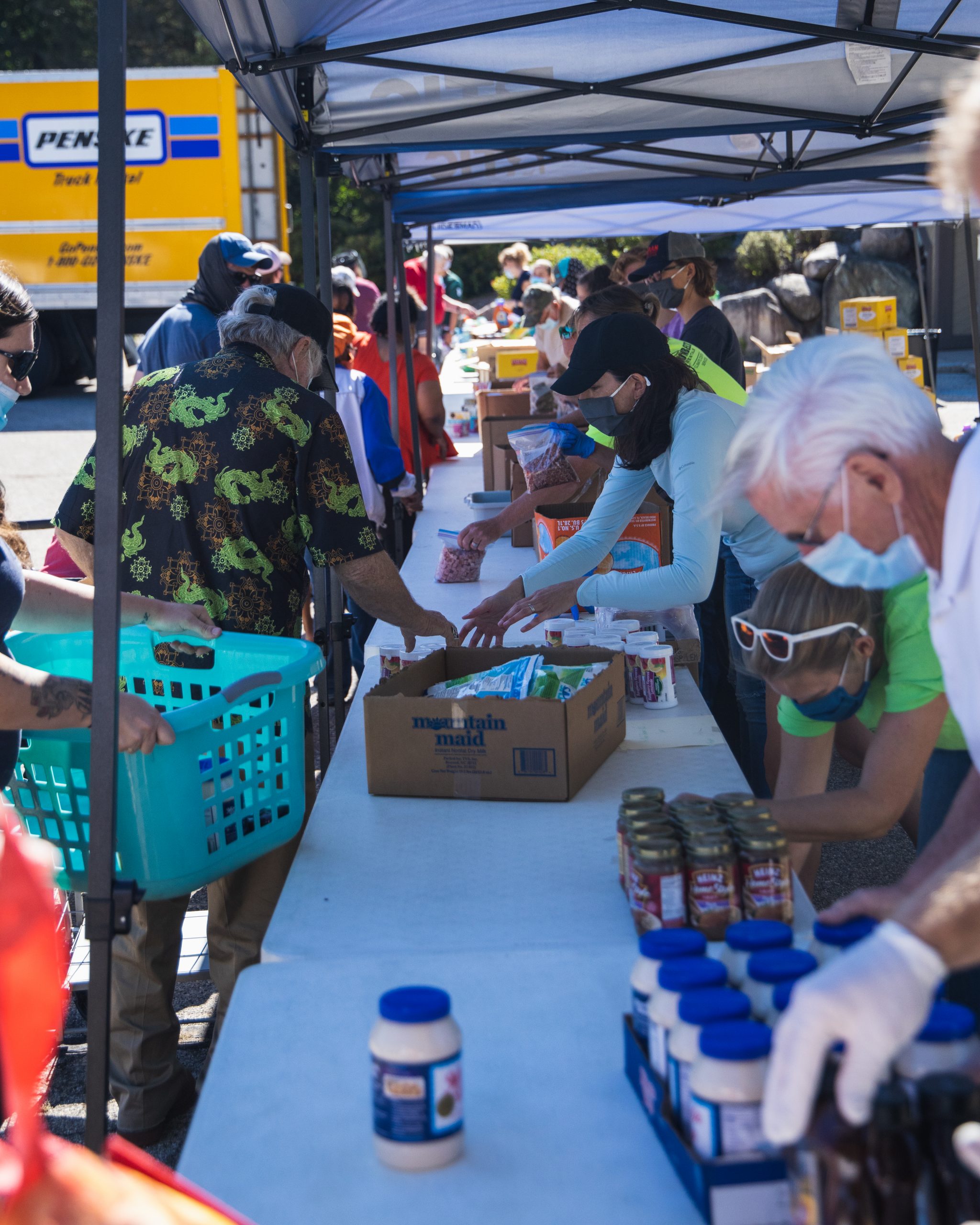 Outdoor Food Distribution